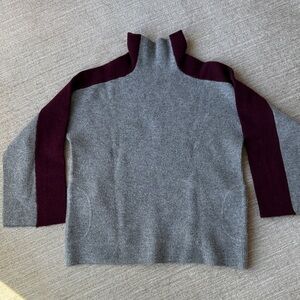 Brown Allan Gray and Burgundy Women's Sweater size small.